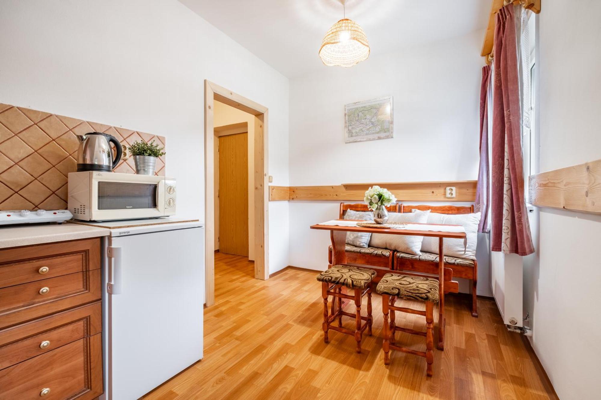 רוקיטניצה נאד איז'רו Apartmany Iwona מראה חיצוני תמונה