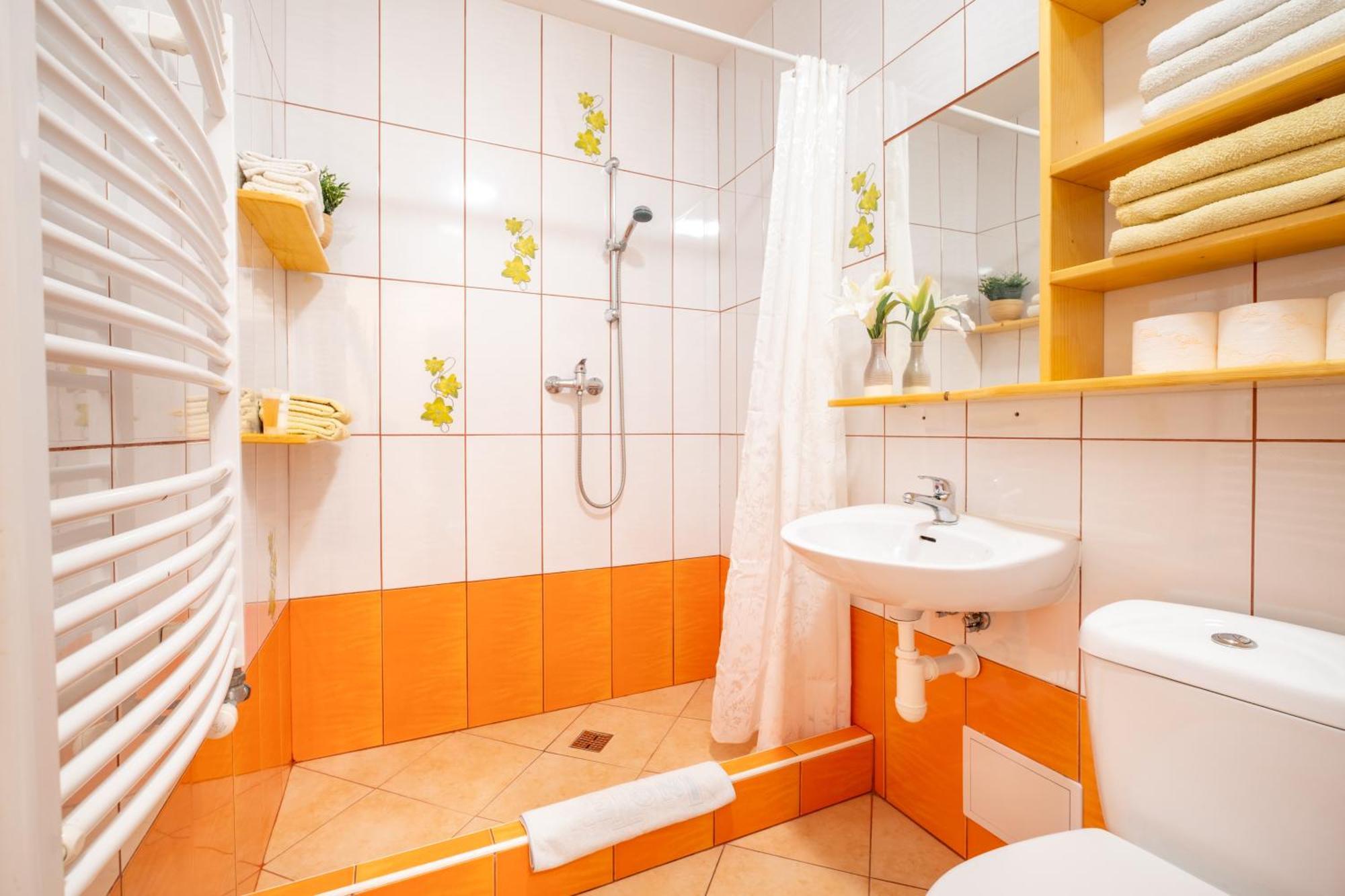 רוקיטניצה נאד איז'רו Apartmany Iwona מראה חיצוני תמונה