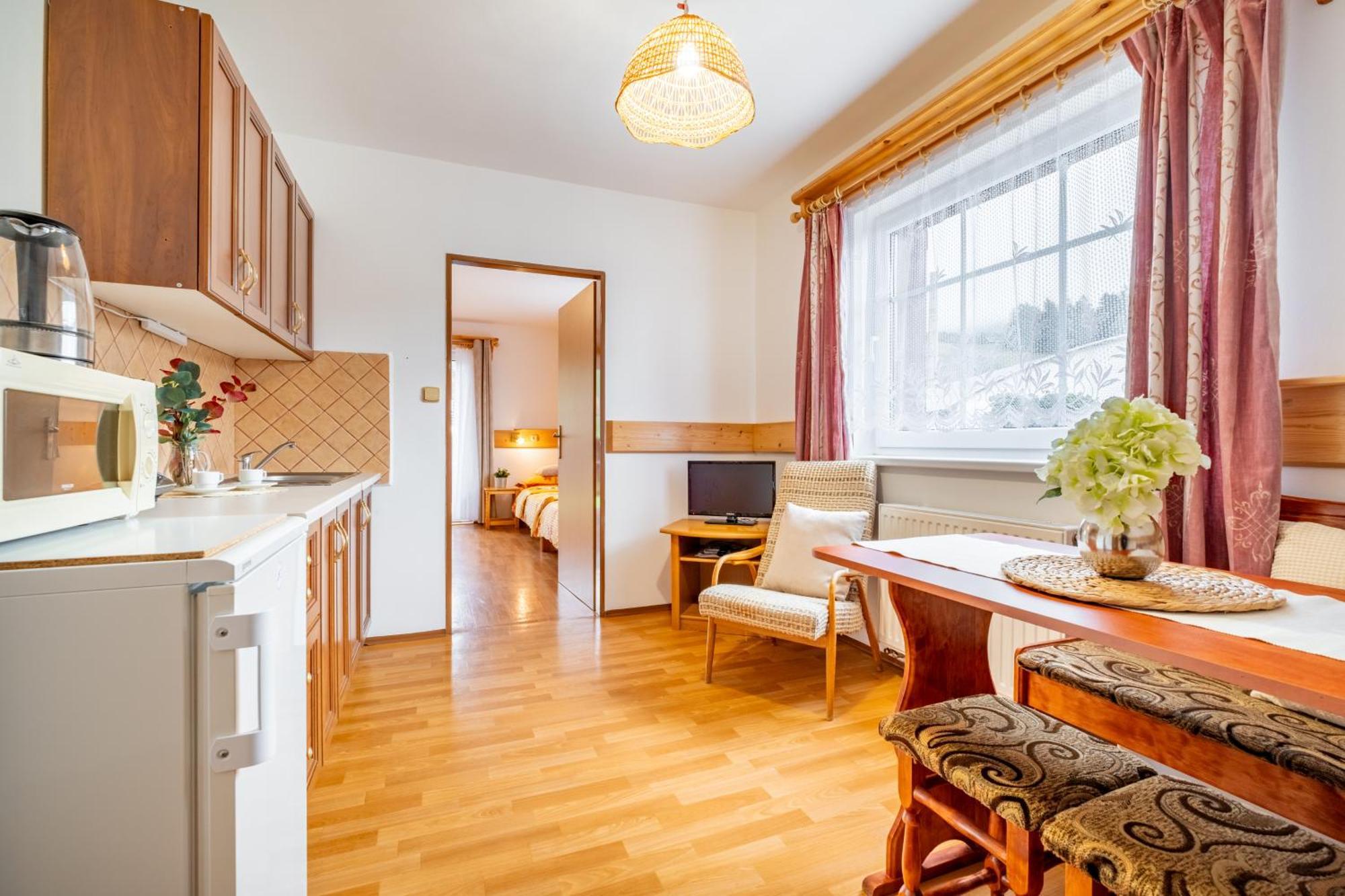רוקיטניצה נאד איז'רו Apartmany Iwona מראה חיצוני תמונה