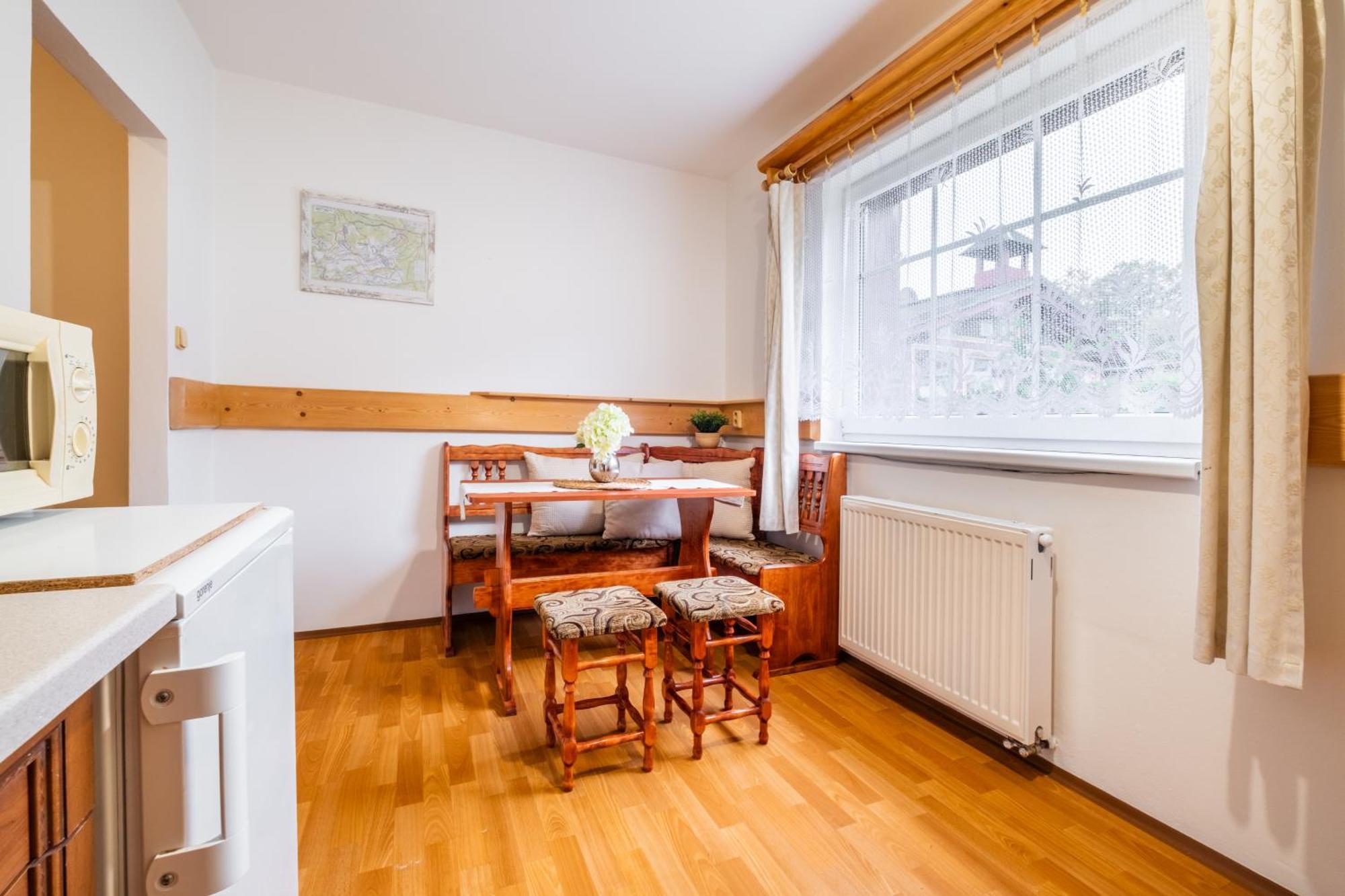 רוקיטניצה נאד איז'רו Apartmany Iwona מראה חיצוני תמונה